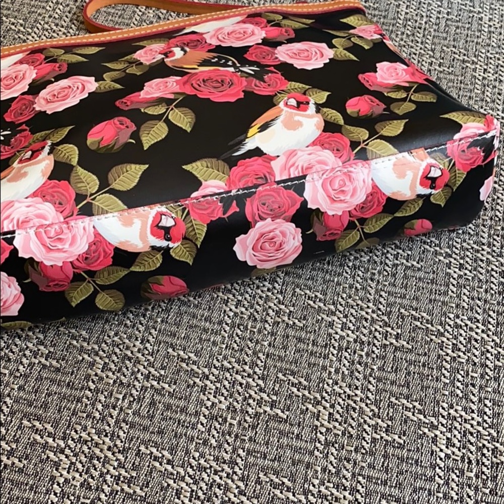 Carvalcanti Floral Rose Pouch Wristlet - Picture 3 of 5